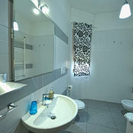 Aback Policlinico Guest house