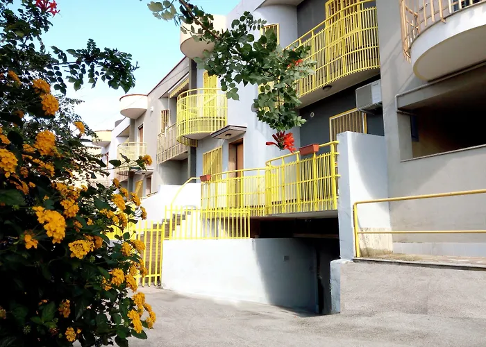 招待所 Aback Policlinico 巴里