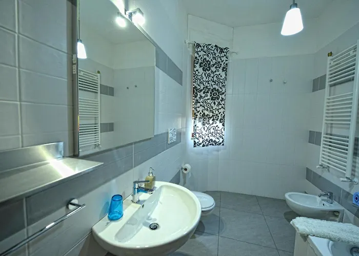 招待所 Aback Policlinico 巴里