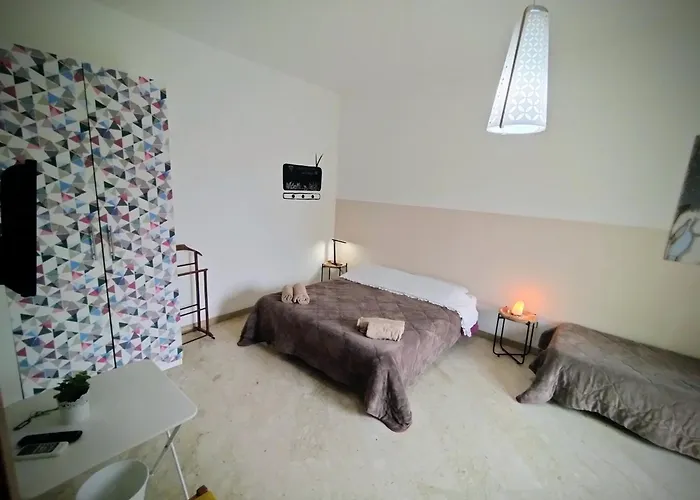 Aback Policlinico 3*